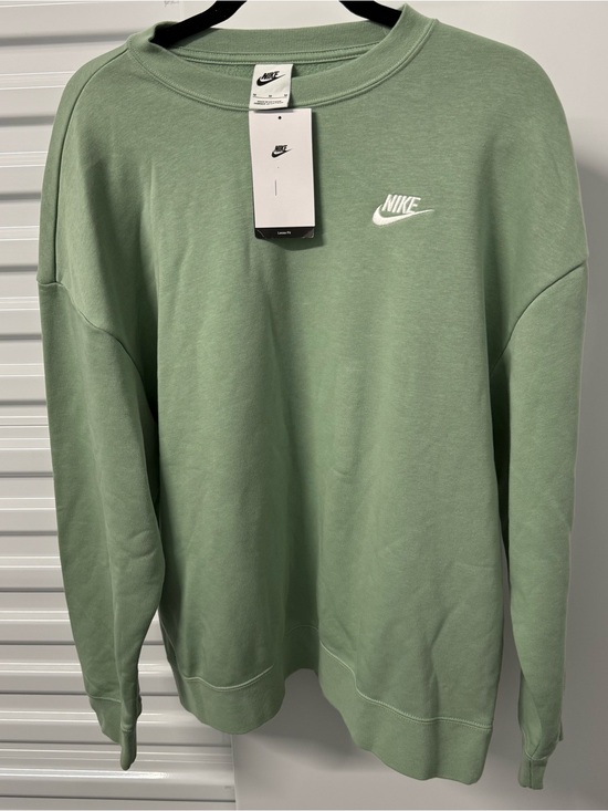 Nike Sweaters - Nike Women’s Club Fleece Crewneck Sweatshirt, Mint Green, Size Medium